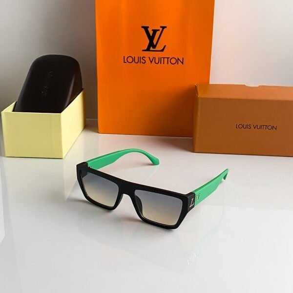 Louis Vuitton 15 Sunglasses