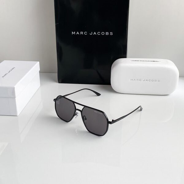 Marc Jacobs full black 5021