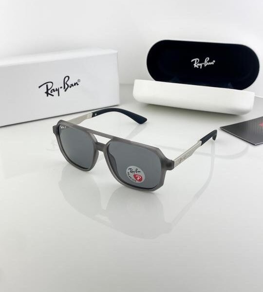 RAYBAN GREY BLACK 4605