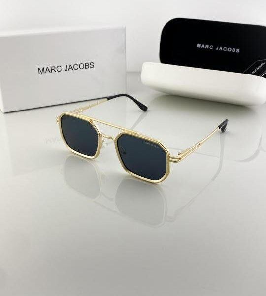 MARC JACOBS GOLD BLACK 518
