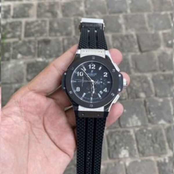 HUBLOT BIG BANG Silver Dial.